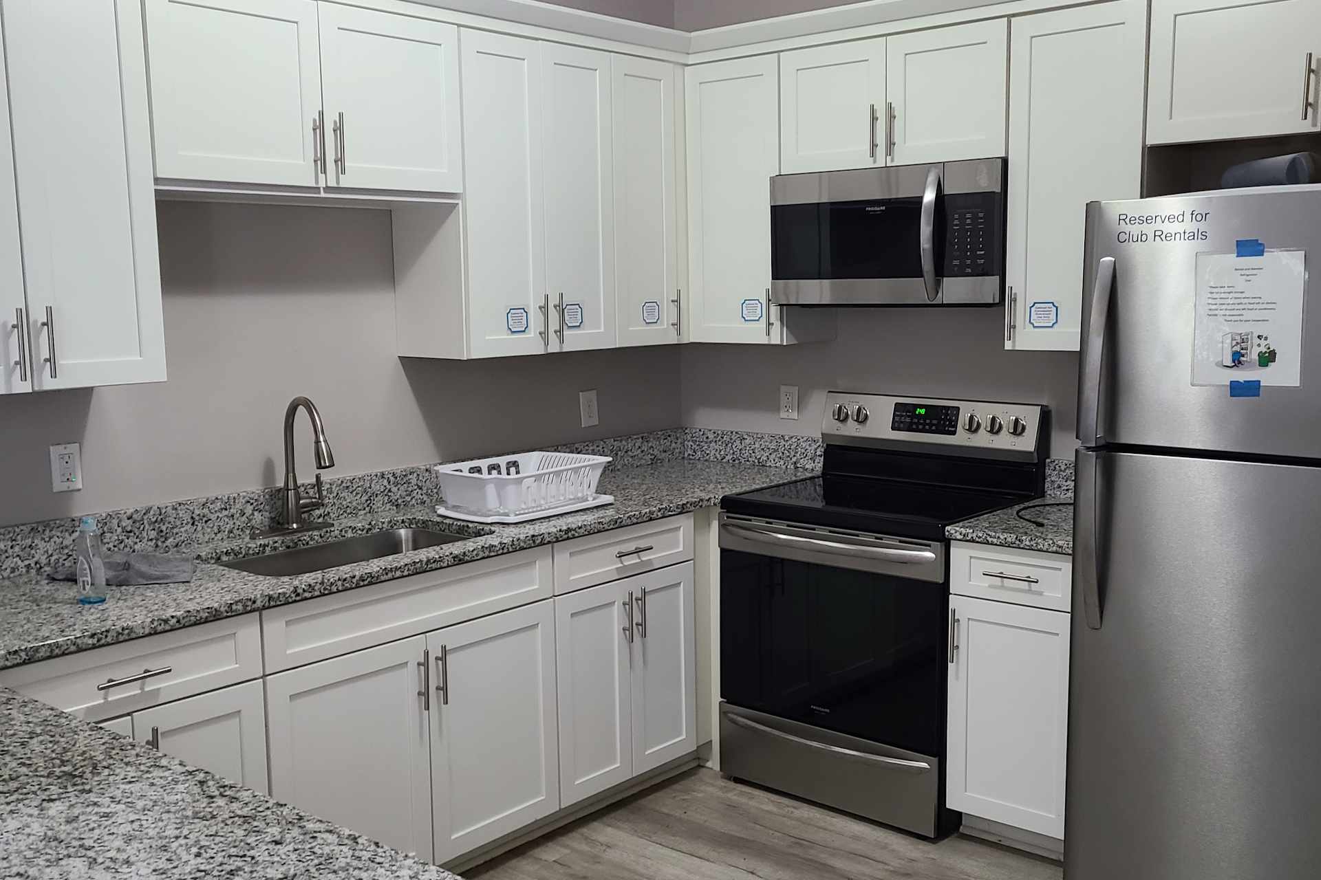 Kitchen1_1920x1280